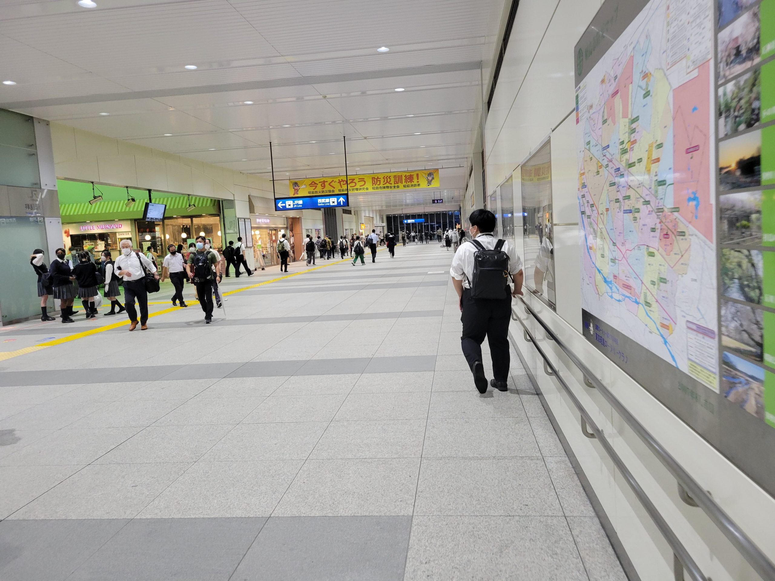 拝島駅には何がある 文春真似て行ってみたらファミマしか無かった件 コログ