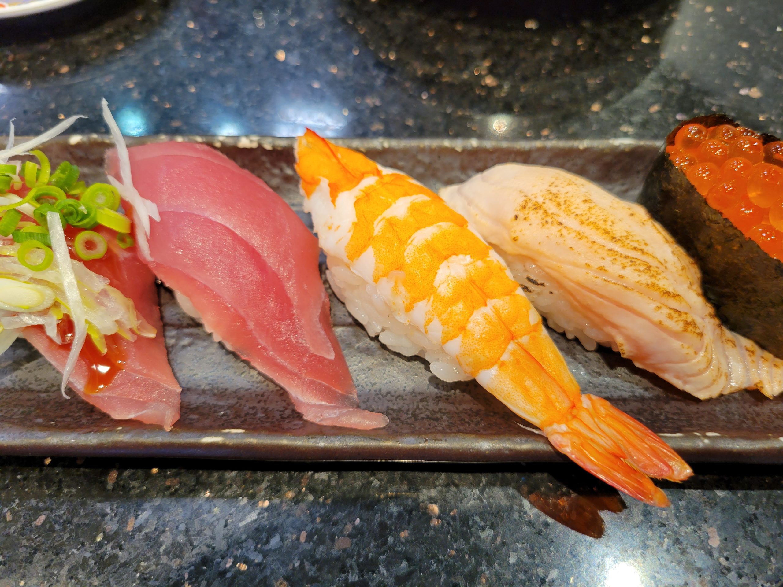 愛知高級寿司屋 寿司御殿 訪問記 鮮度最上級で記憶焼き付く巨大ネタに驚愕 コログ